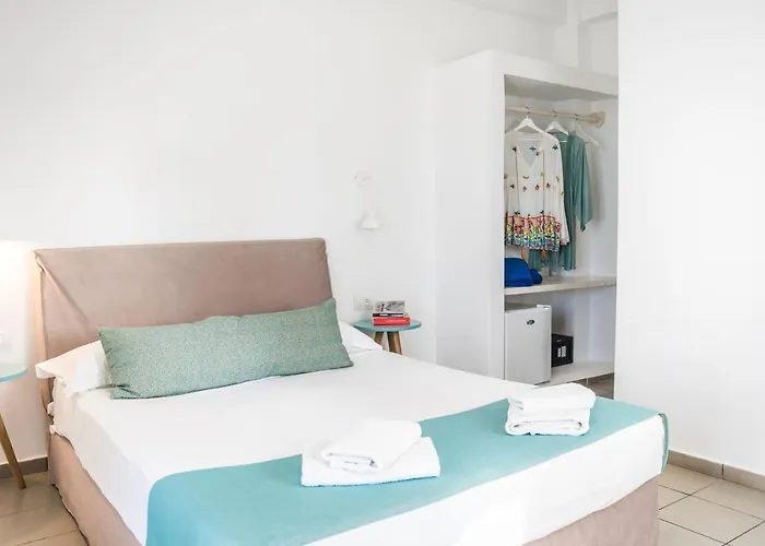 Sofia 2* Firostefani